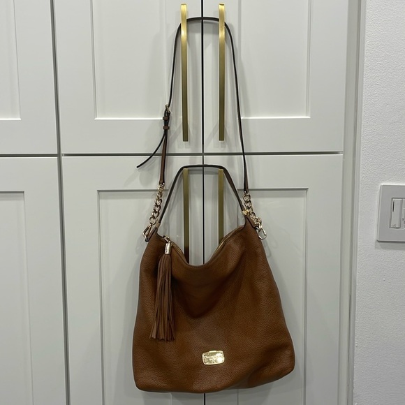 Michael Michael Kors Bedford Tassel Bag - Picture 2 of 15